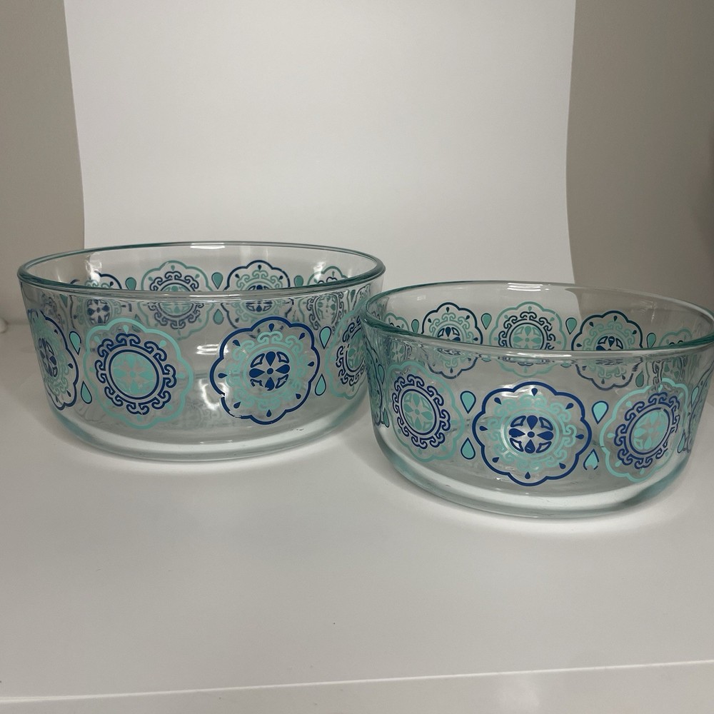 Set (2) Glass Vintage MCM Pyrex Medallion Bowls Teal Turquoise Blue 7” & 6”