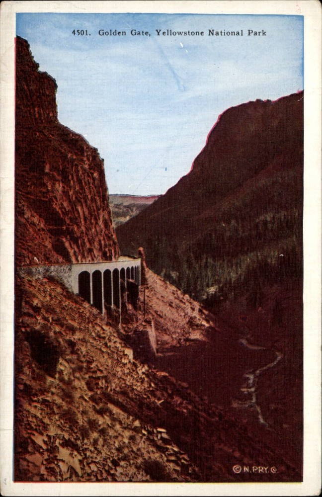 Yellowstone National Park Wyoming Golden Gate  ~ HH Tammen ~ 1920s postcard