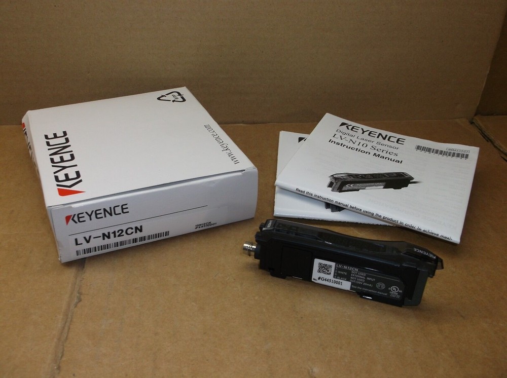 1 PCS KEYENCE LV-N12CN Laser Sensor New ##Br