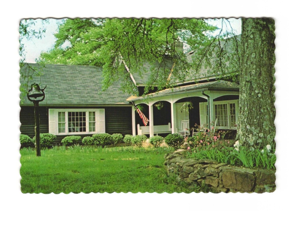Lickskillet Farm Restaurant Roswell GA vintage postcard unposted