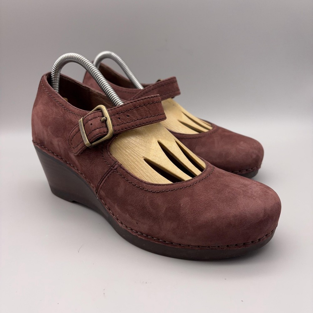 Dansko Shoes Womens Size 40 Red Suede Mary Jane Wedge Buckle Comfort Heels