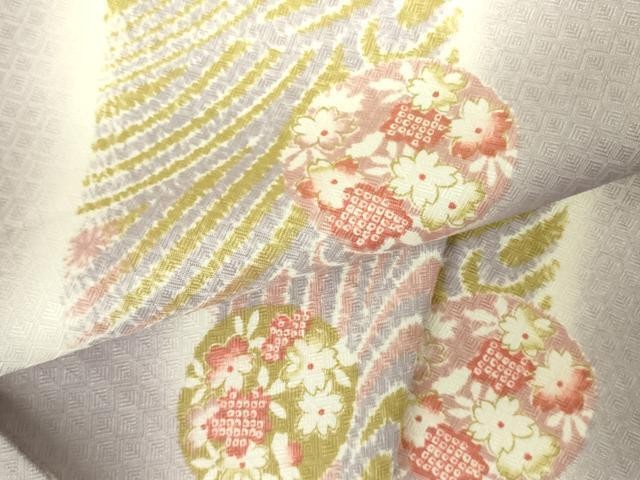 Heiwaya Kimono Small Pattern Cherry Blossom Silk Traditional Garment