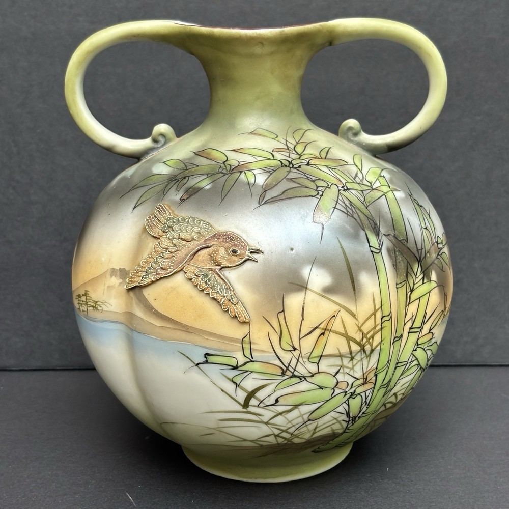 Antique Nippon Moriage Bird Fuji Porcelain Hand Painted 7.5
