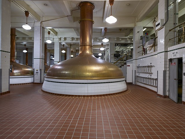 Photo:Golden Colorado MillerCoors Brewery Brewhouse Kettles 2016 Interior