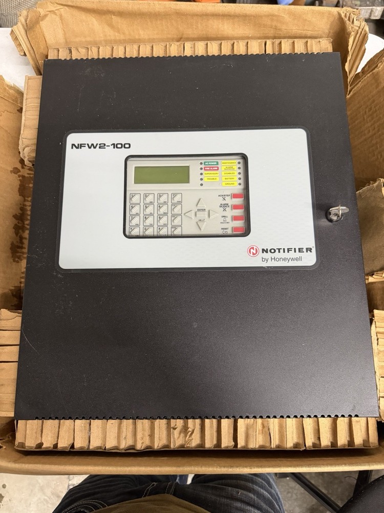 Notifier NFW2-100 Fire Alarm Control Panel TESTED WORKING