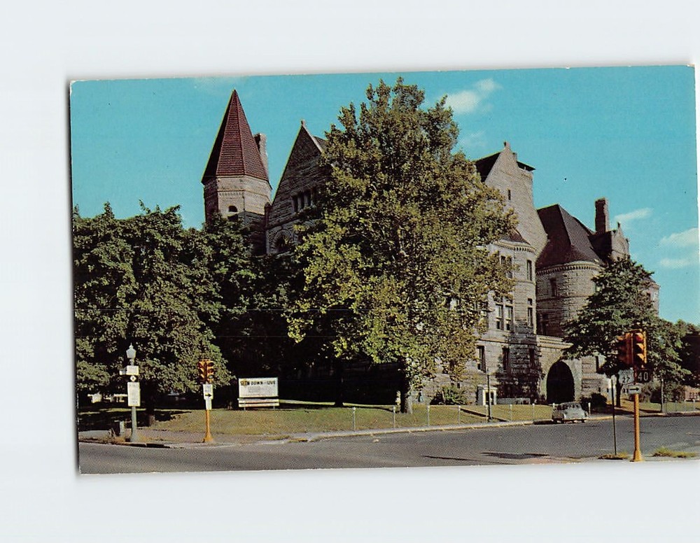 Postcard Wayne County Court House Richmond Indiana USA