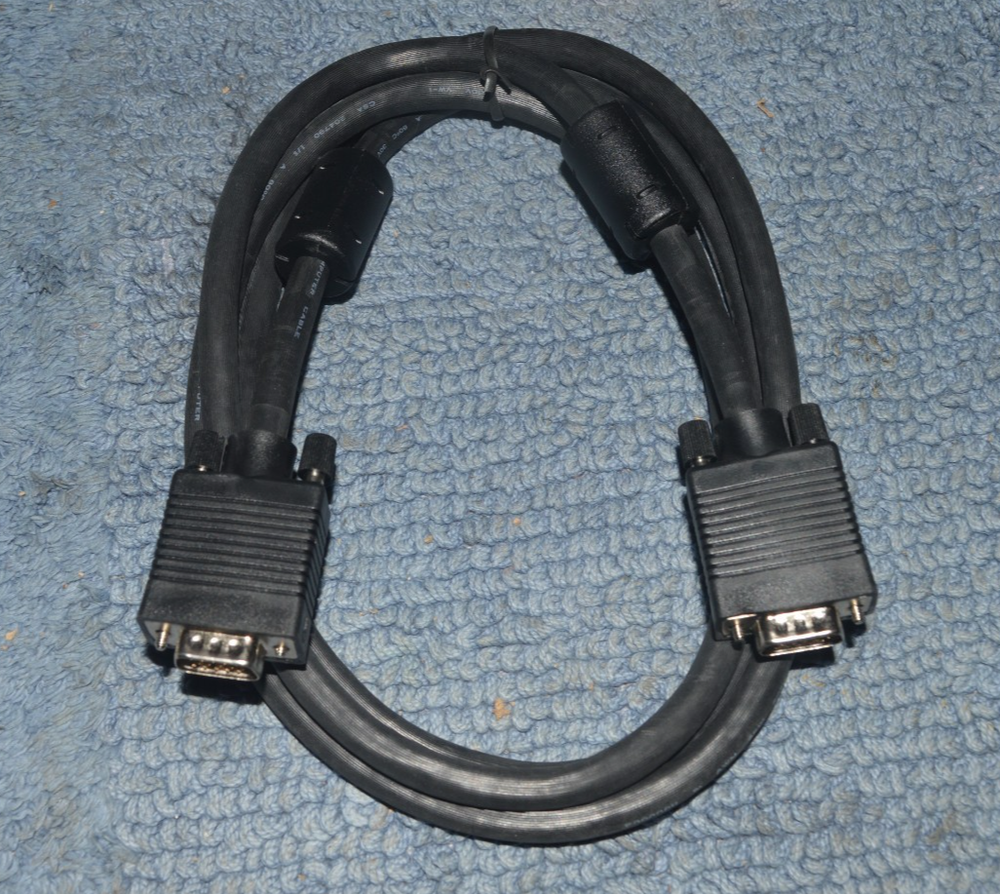 100 Heavy Duty 6ft VGA/SVGA Cables with Ferrite Shield - Male Connectors