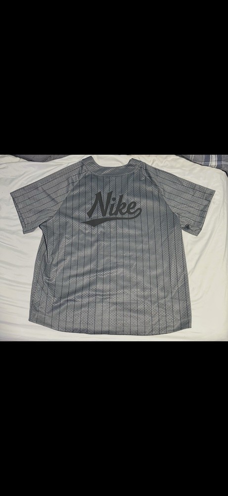 Nike Sportswear Club Gray Mesh Baseball Jersey Size XL