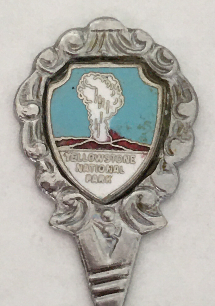 Vintage Souvenir Spoon US Collectible Yellowstone National Park