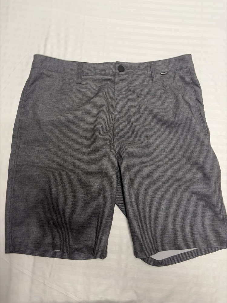 Hurley Dri Fit Gray Golf Shorts Mens Size 34 Striped Flat Front Stretch