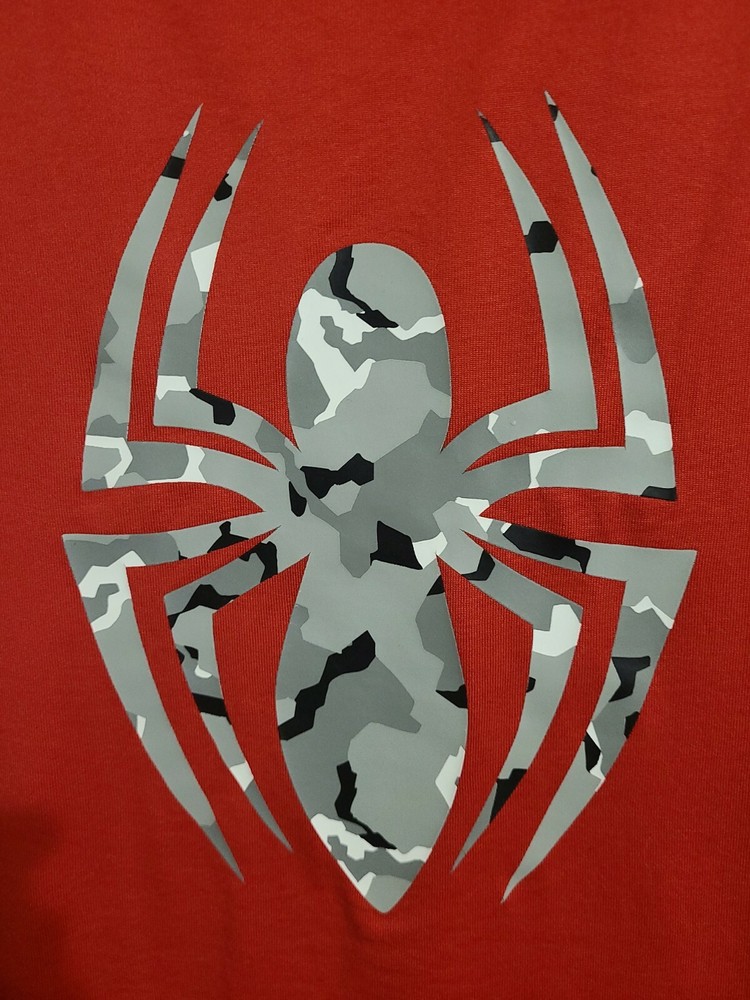 Under Armour Spider-Man Marvel Small Mens Red HeatGear Loose Fit Logo Tshirt