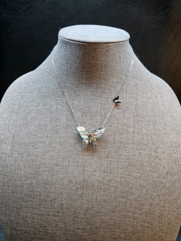 Vintage Silver Tone Abalone Butterfly Pendant Necklace 17