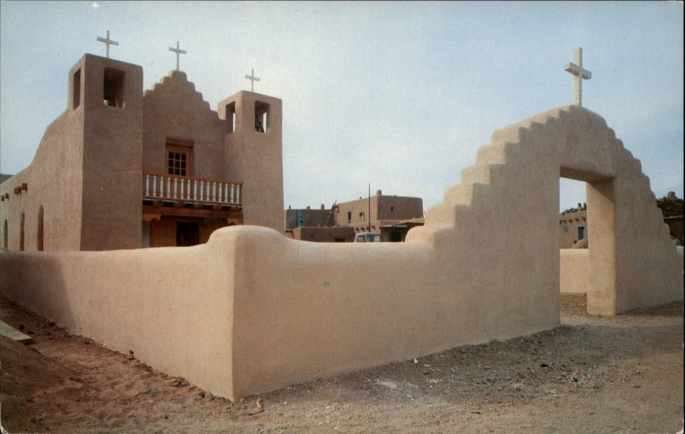 Taos New Mexico Pueblo Church Spanish adobe construction unused vintage postcard