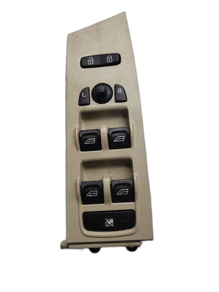 2008-2011 Volvo XC70 Driver Front Door Window Switch OEM 1322122  