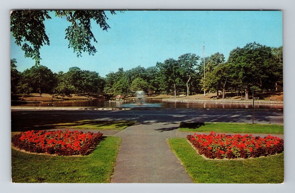 Portland ME-Maine, Deering Oaks, Scenic View, Vintage Postcard