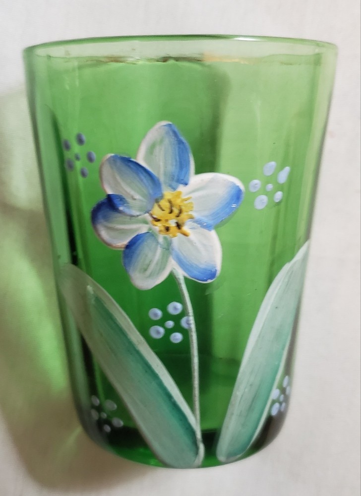Victorian Hand-Painted Flower on Green Glass Tumbler 4