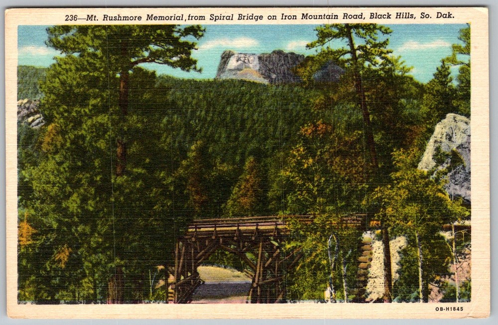 Vtg Linen Postcard MT Rushmore Memorial Spiral Black Hills, SD 1930s