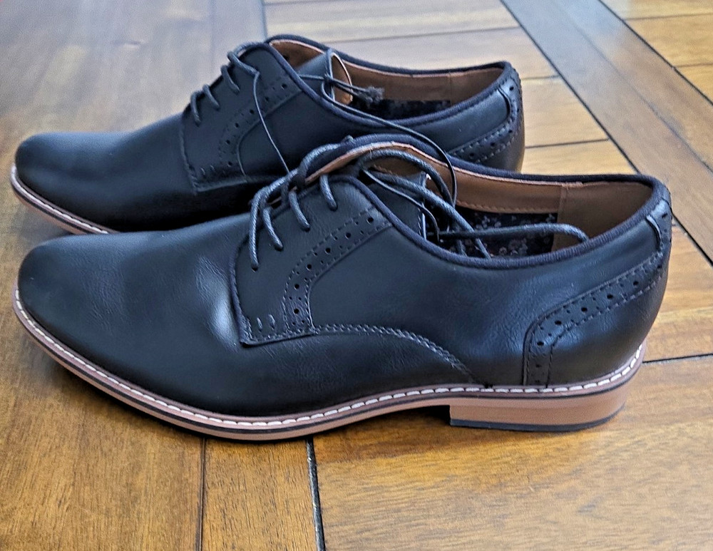 Steve Madden with Ortholite®️ Men’s Black Oxford Lace Up Shoes - Size 9