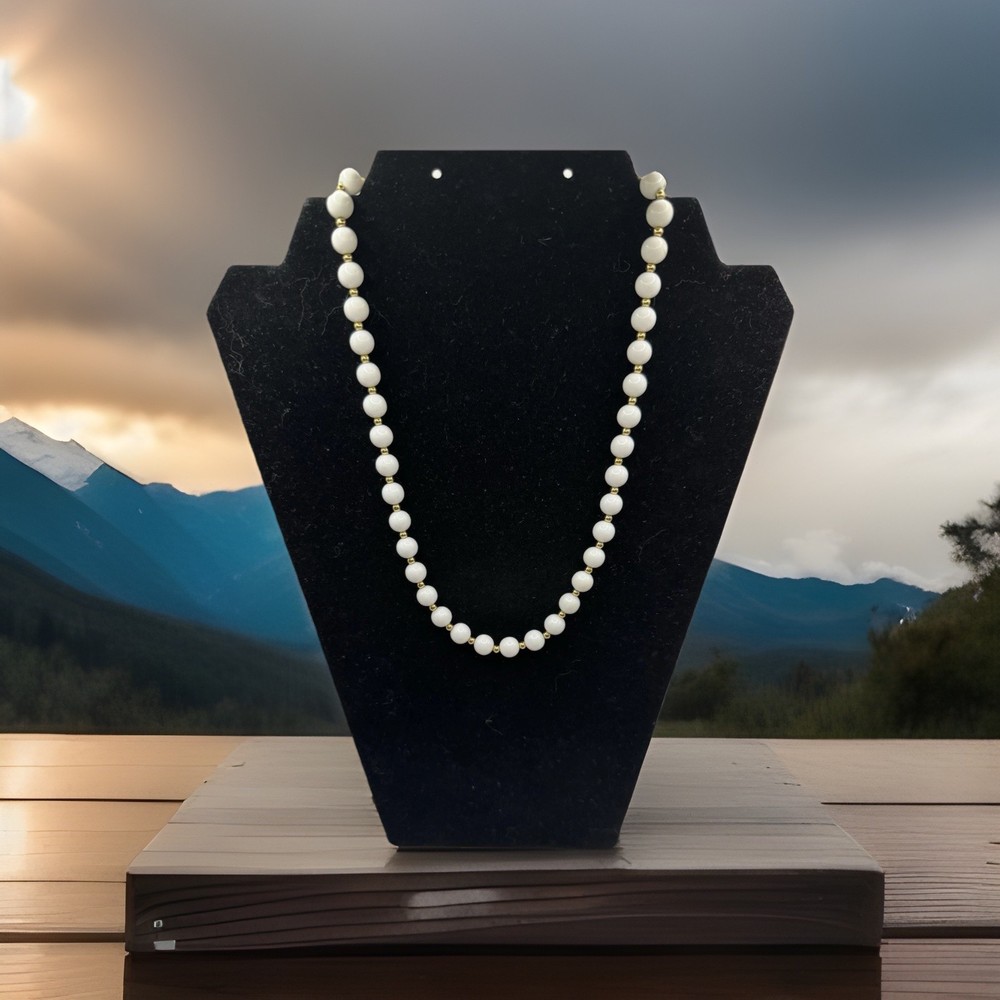 Vintage Monet White And Gold tone Beaded Necklace - 18”