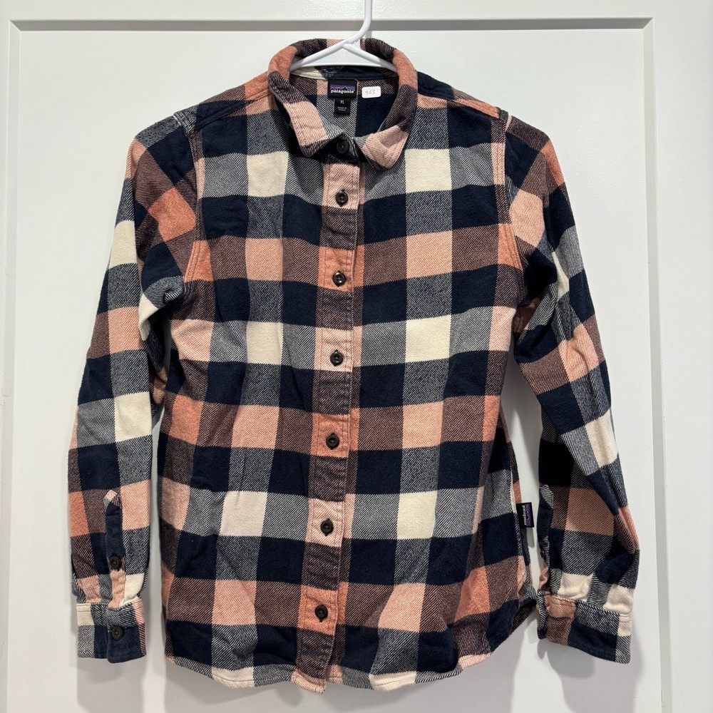 Patagonia Girls XL Long Sleeve Flannel Shirt Plaid Navy Pink Button Down Top