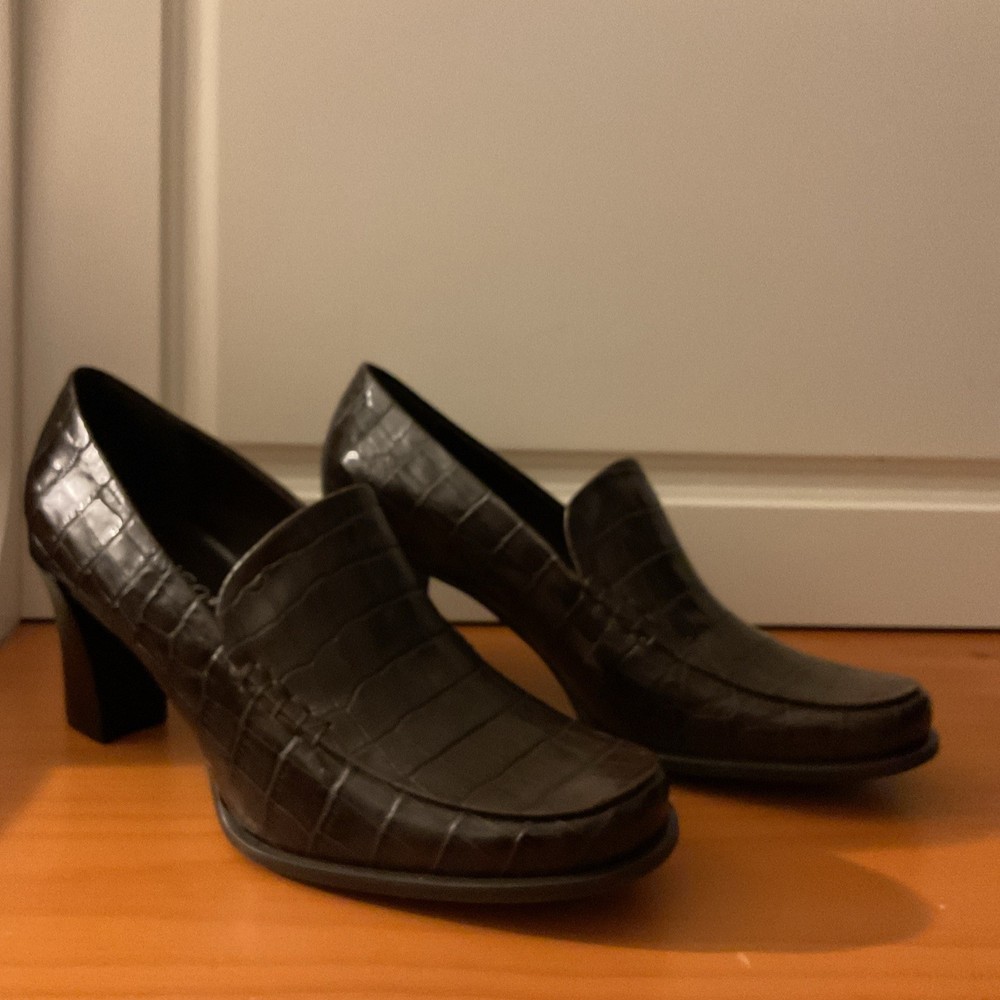 Franco Sarto Alligator Print Slip-On Heel Shoes leather size 8.5 M