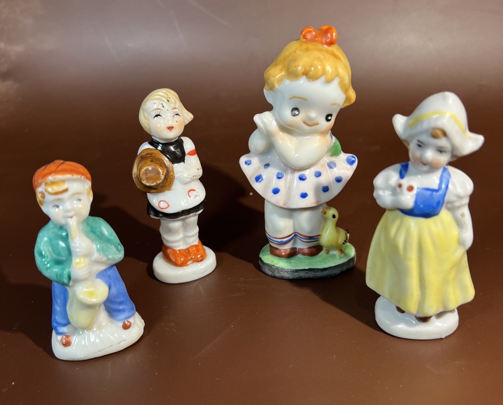 Made In Occupied Japan Porcelain Figurine Lot Of  4 Figures Vintage