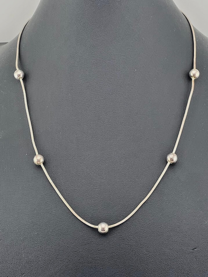 Fas Italy 925 Sterling Silver 1Mm Snake Chain 6Mm Station Bead Necklace 18