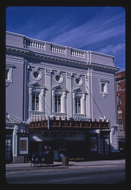 Photo:York Pennsylvania Strand Capitol Theater 1989 facade cinema marquee