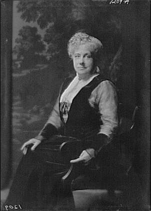 Mrs C Norden Portrait Photograph Arnold Genthe 1915 Woman Studio Portrait