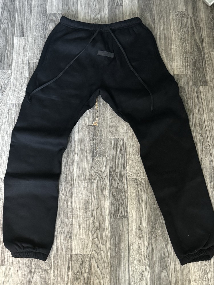 Fear of God Essentials Black Stretch Limo Sweatpants Medium