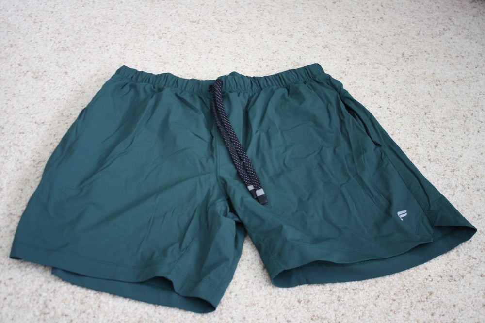 Fabletics The One short 7in Inseam Men's Sz XL Green Unlined