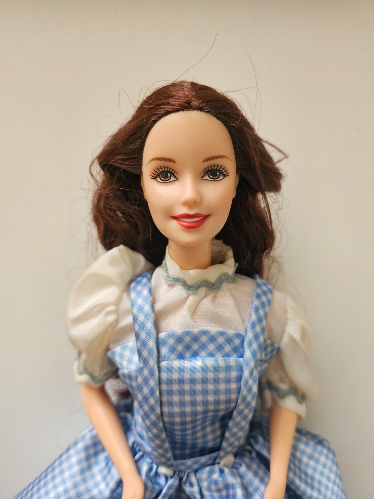Dorothy Wizard Of Oz Talking Collectible 1998 12” Barbie Doll Light Up Feet Blue