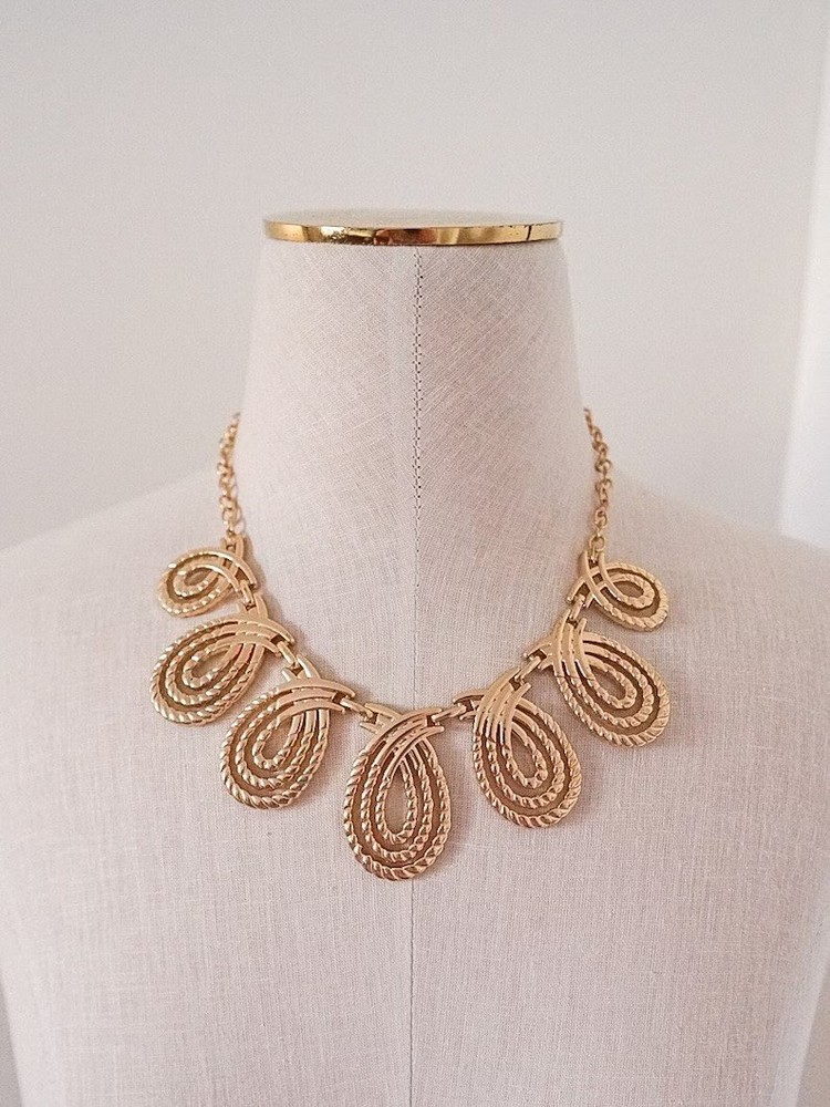 Vintage 90s Gold Swirl Collar Necklace stamped MONET, Womens