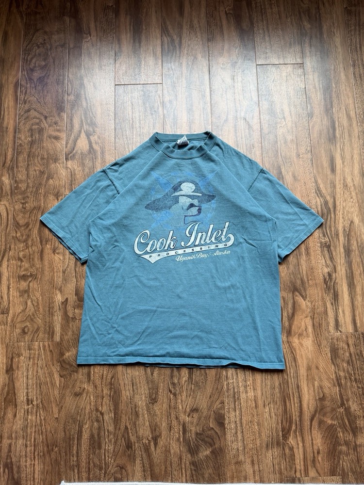 Vintage 90s Alaska Bay Faded Graphic T Shirt Size Large Made In USA