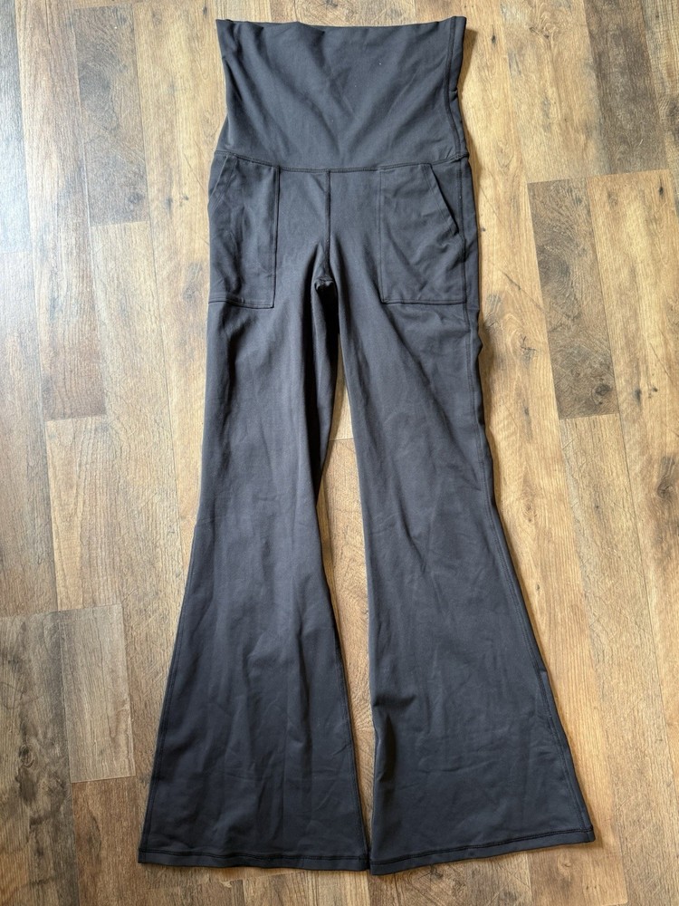 OFFLINE by Aerie The Hugger Dark Gray High Rise Flare Leggings Pockets M