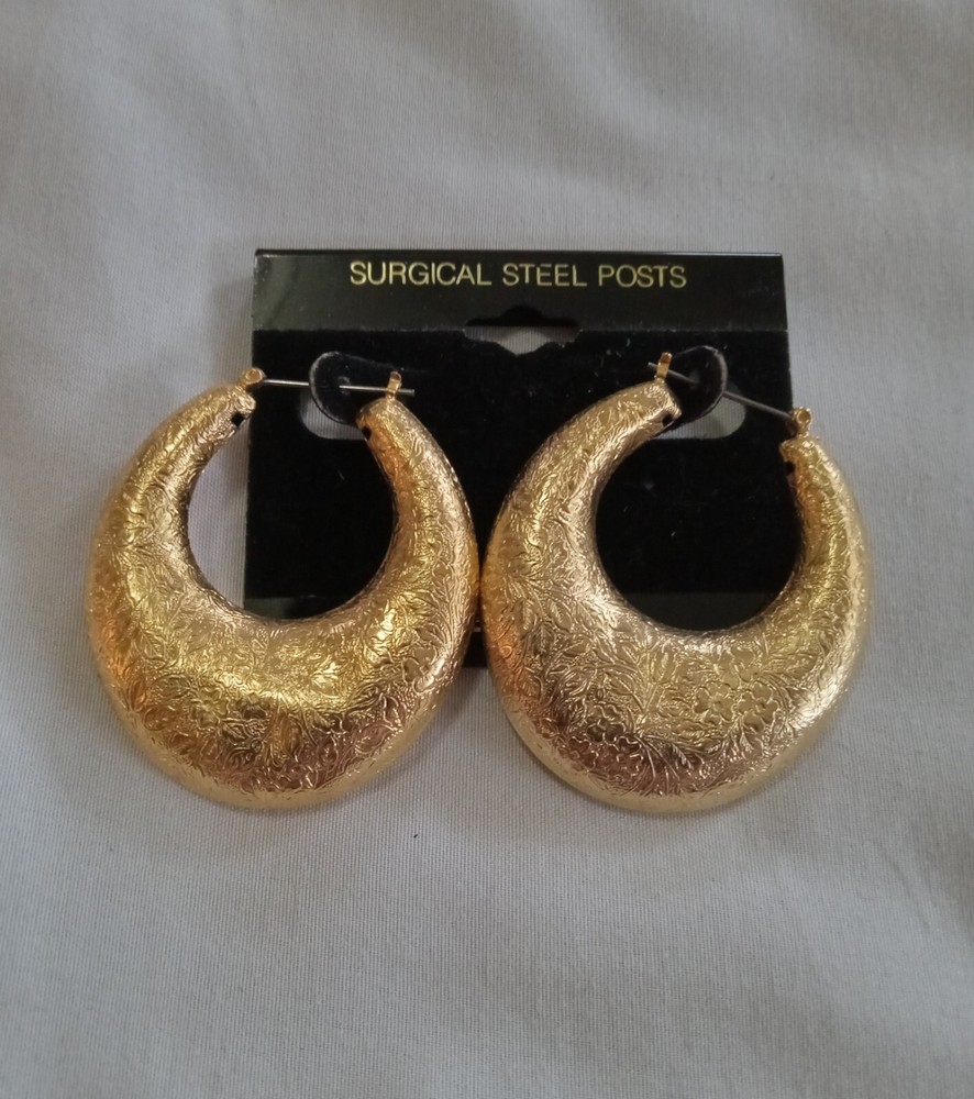Gold-Toned Beautyco Hoop Earrings for Women – Stylish Fashion Jewelry