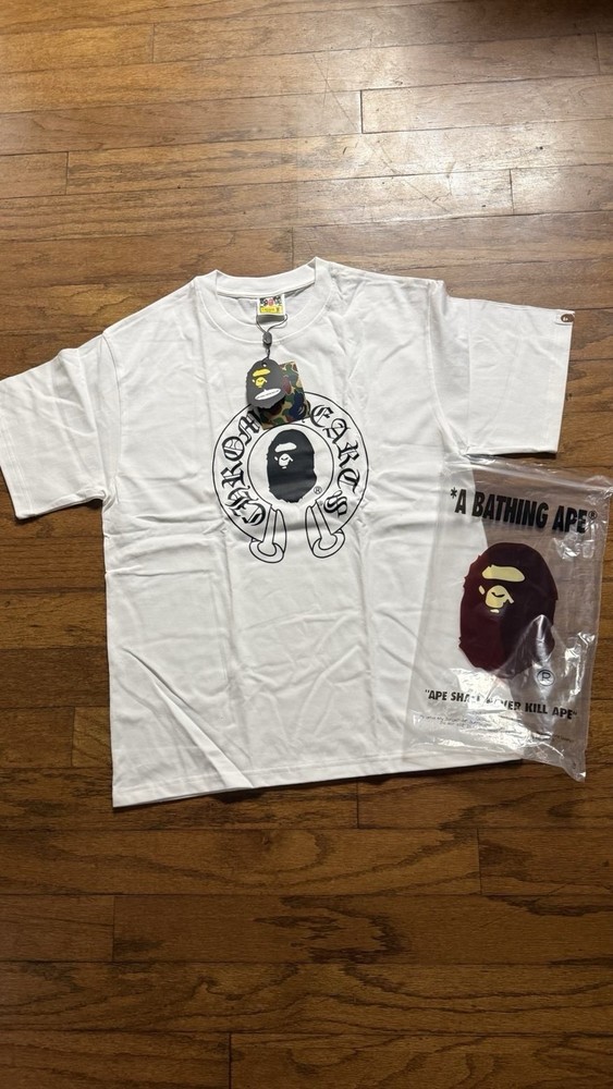 A Bathing Ape White Cotton Jersey Graphic Logo Ape Head Men's Crew Neck T-Shirt
