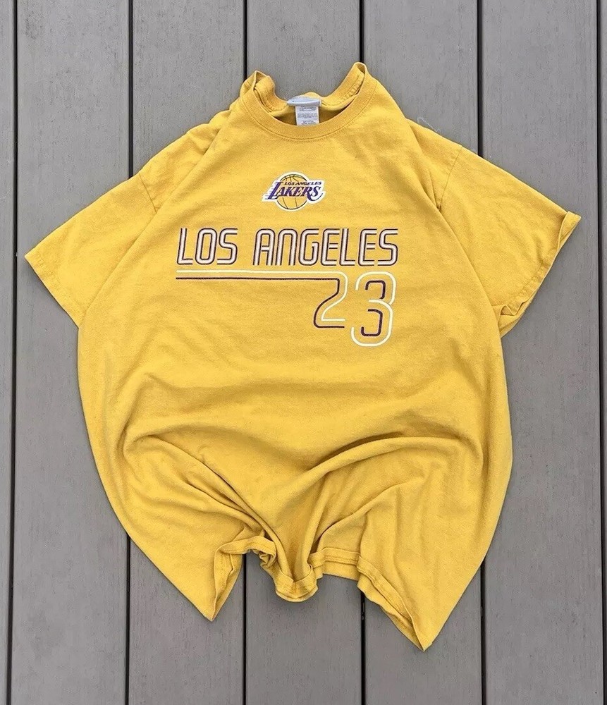 Los Angeles Lakers LeBron James Shirt Mens XL #23 Short Sleeve NBA Yellow