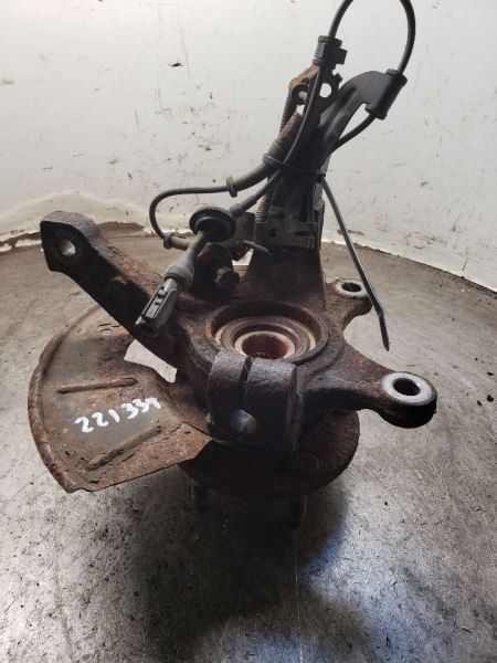 05-12 Ford Escape Left Front Spindle/Knuckle 1224600