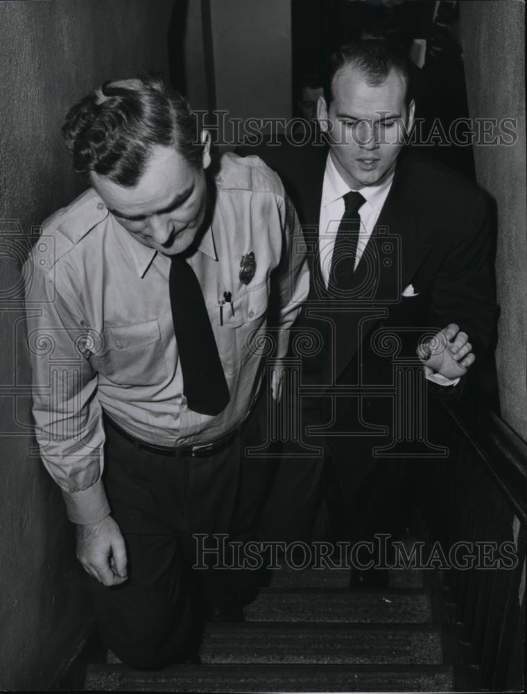 1954 Press Photo Dr. Sam Sheppard and Deputy James Kilroy - cvb09799