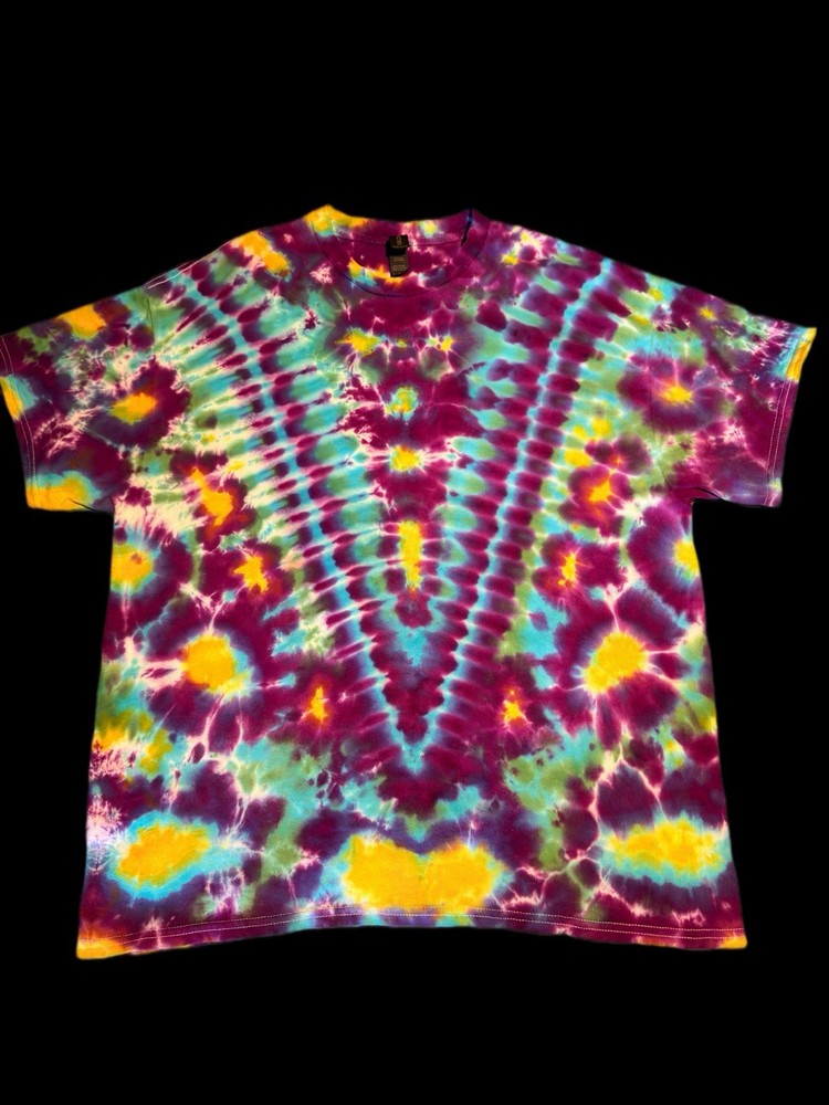 Hand Dyed Tie Dye Short Sleeve Shirt. Unisex For Men And Women. 100% Cotton