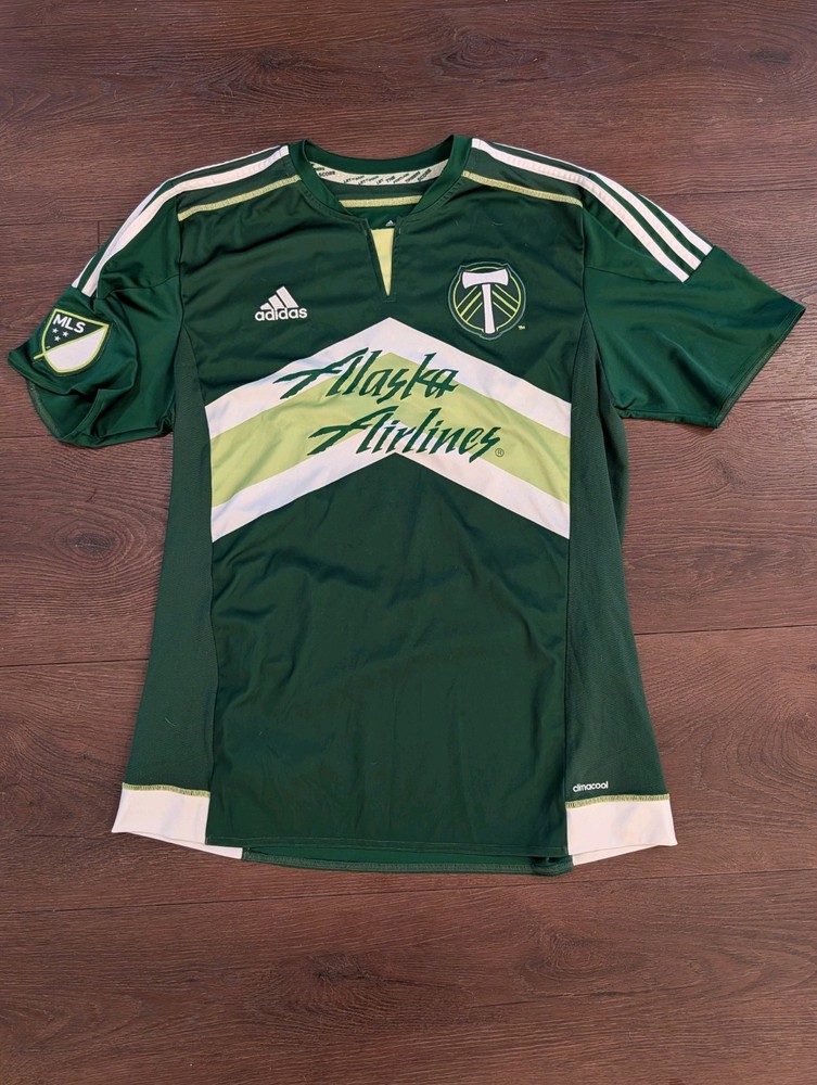 Portland Timbers MLS Adidas Mens Size Large #6 Nagbe Soccer Jersey