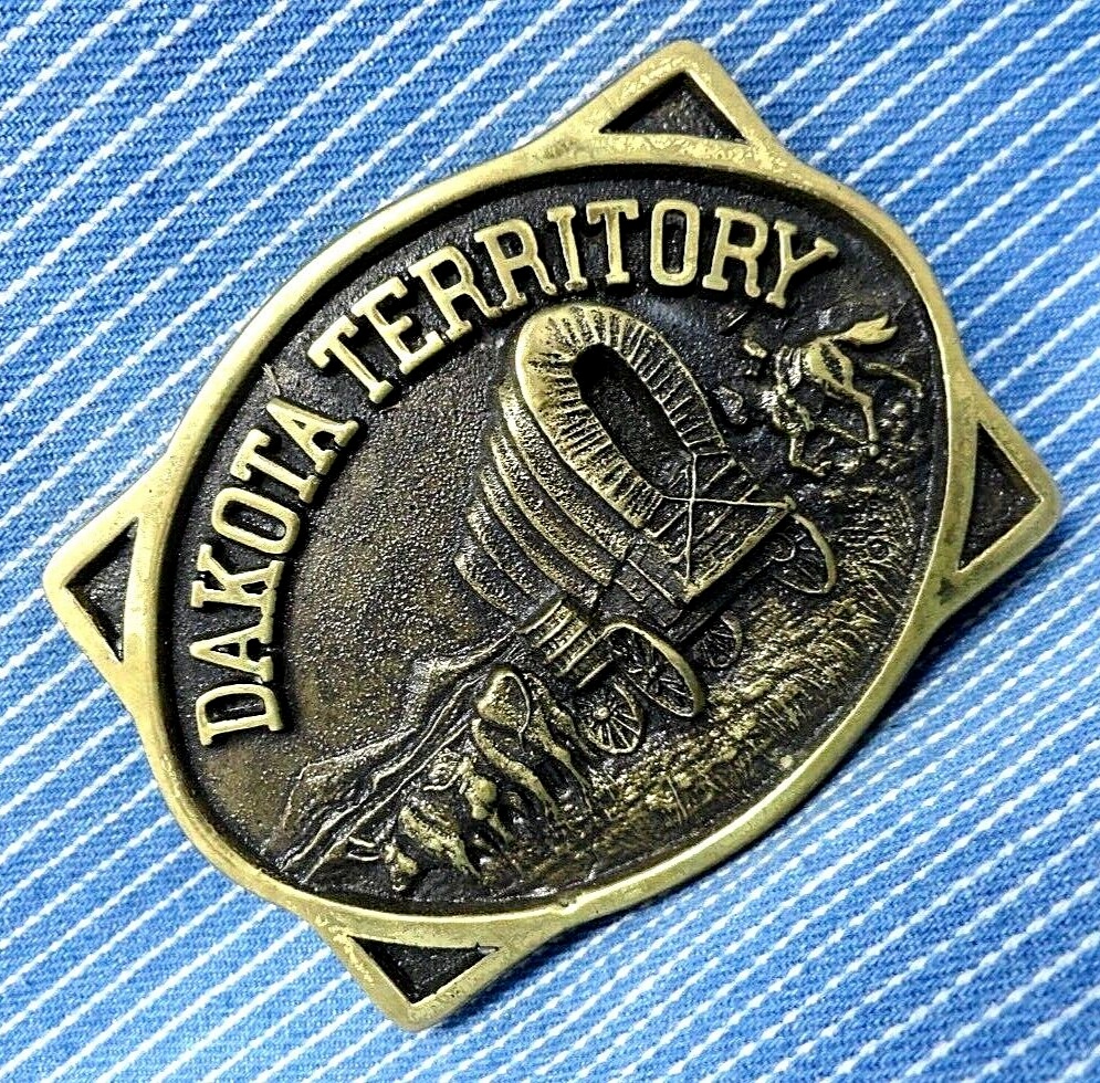 Dakota Territory Belt Buckle Frontier Wagon Train Vtg 70s Heritage Mint  .BMW729
