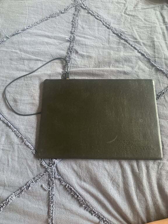 AMTEX Fast Wireless Charger Pad for iPhone Android Phones Qi-Compatible