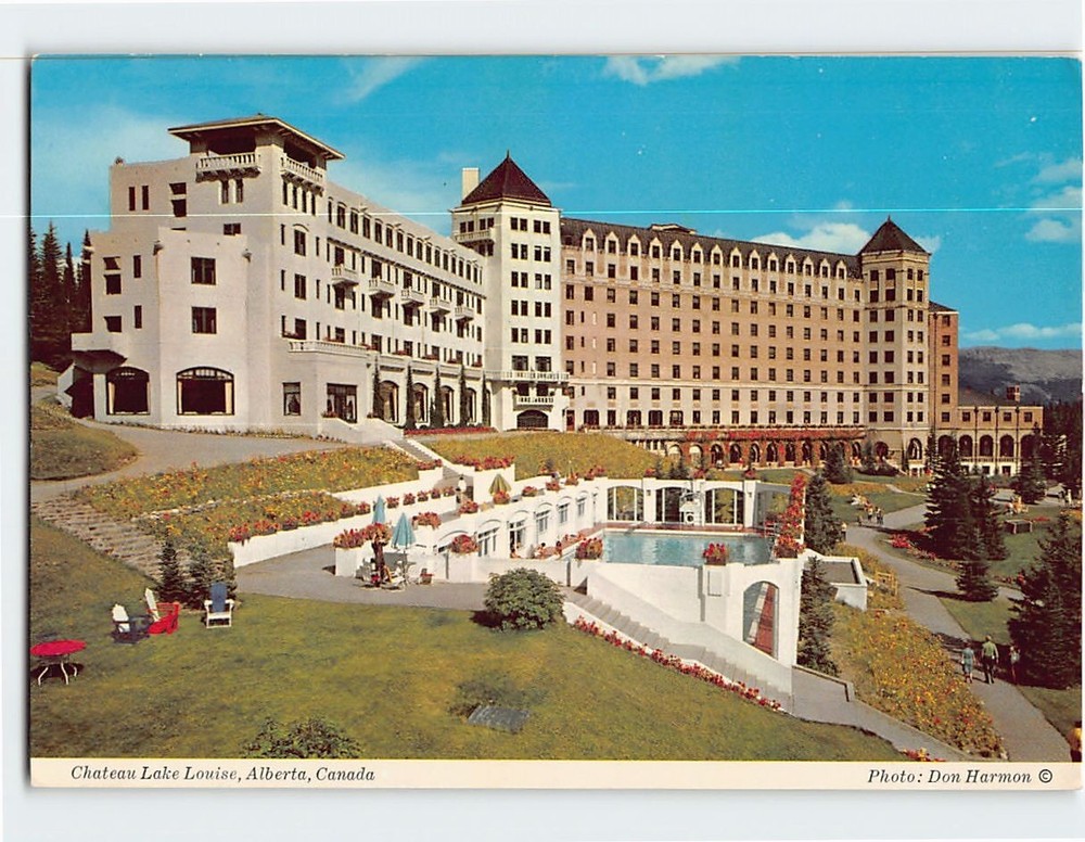 Postcard Chateau Lake Louise Alberta Canada
