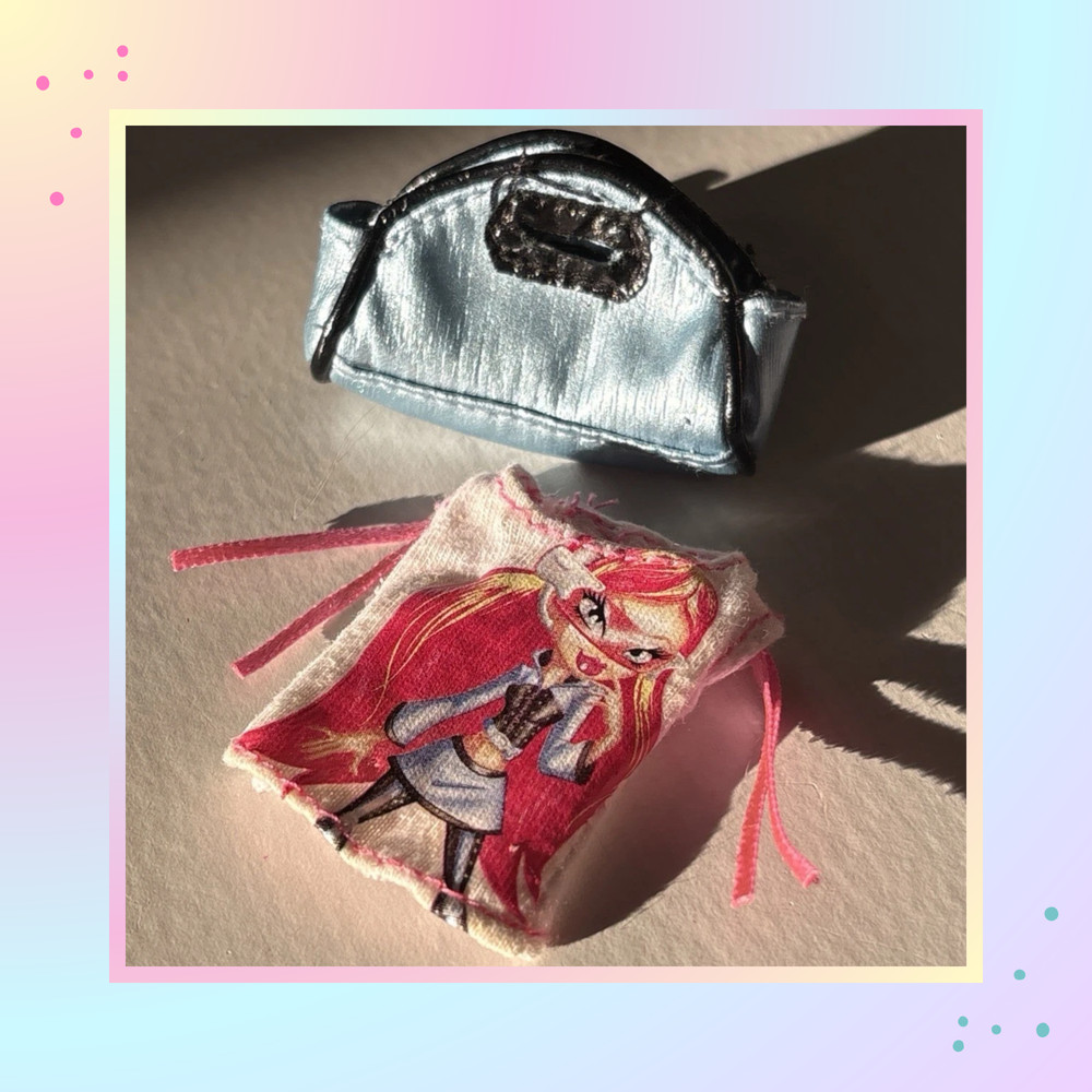 Bratz – 2005 Live In Concert – Cloe Shirt & Bag Vintage MGA Top Purse