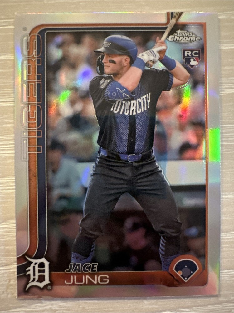 2025 Topps Chrome - Jace Jung #225 Refractor (RC) Detroit Tigers