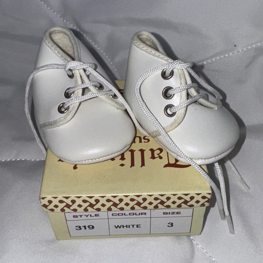 Tallina's vintage baby doll shoes size 3 new white in box Style 319