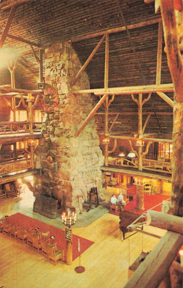 Old Faithful Inn Lobby - Yellowstone National Park - Wyoming WY - Postcard