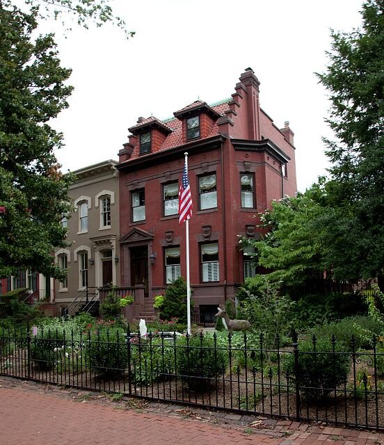 Photo:Washington DC East Capitol St Row Houses 2010 Victorian Homes